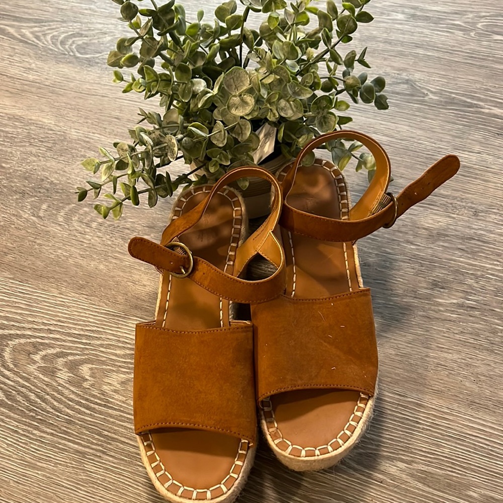 Wedge Sandal